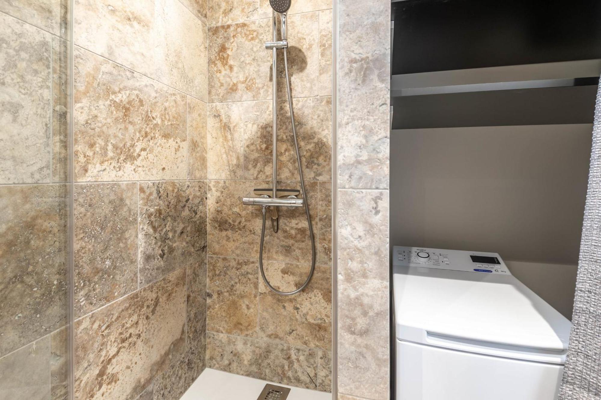 Le Beau Marcy - Contemporary City Centre Flat Annecy Luaran gambar