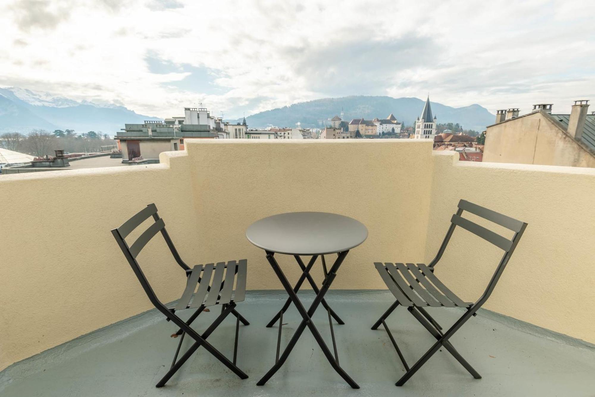 Le Beau Marcy - Contemporary City Centre Flat Annecy Luaran gambar